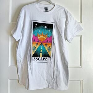 NWOT Gildan "Escape" Graphic Tee